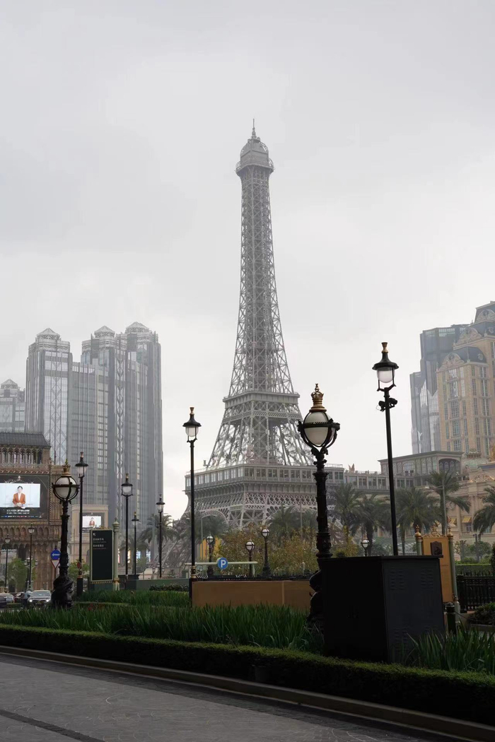 近日国家移民管理局发布公告增加山东省青岛市为内地赴港澳个人游城市