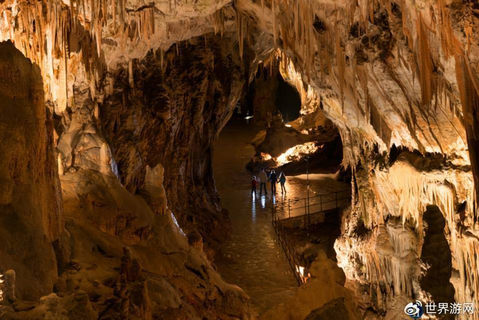 溶洞"圈内"最受欢迎的酒店