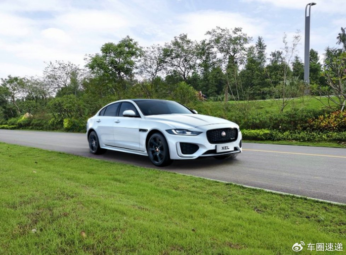 春季出游什么车最合适选捷豹xel出游一家人都满意