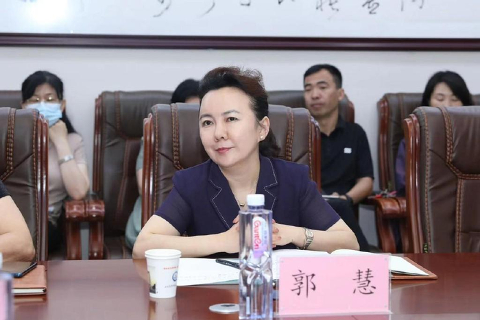 山东新职业教育培训研究院菏泽分院顺利揭牌|公益基金
