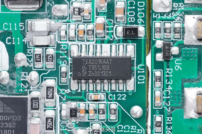 拆解报告panfore广数140w2c1a氮化镓充电器gspd1403u