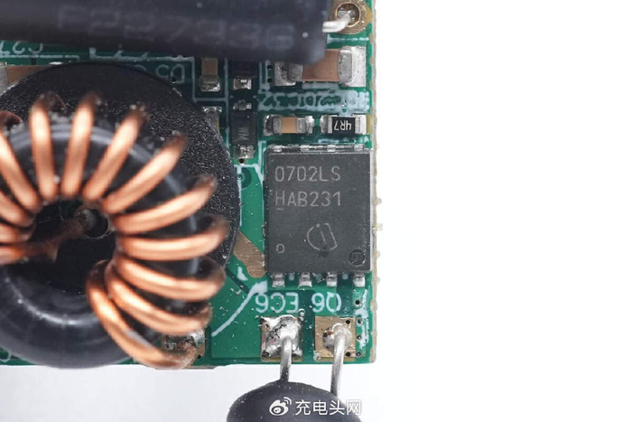 拆解报告panfore广数140w2c1a氮化镓充电器gspd1403u