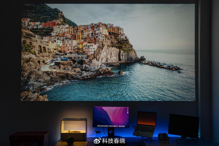 国产千元投影标杆快乐星球o3体验精准封闭光机jbl音响