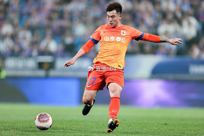 喜讯!鲁能刚往夏窗放上一条国脚大鱼,就被深圳新鹏城出重金抢走