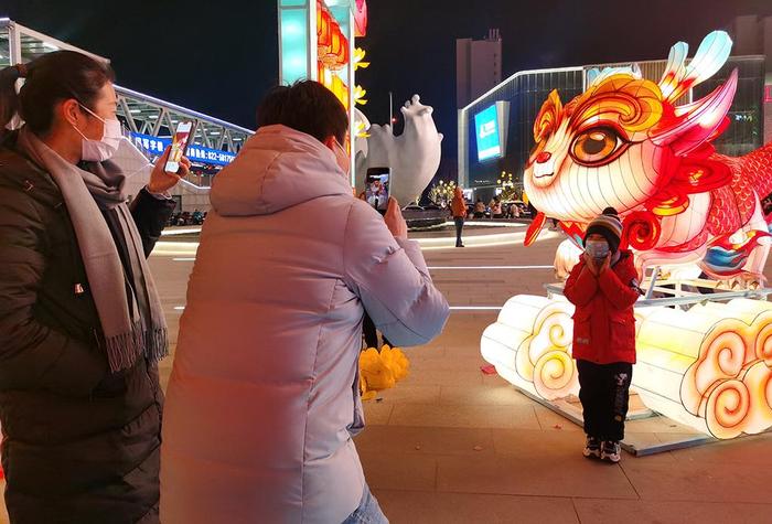 迎新年 慶元旦|記者|2024|元旦_新浪新聞