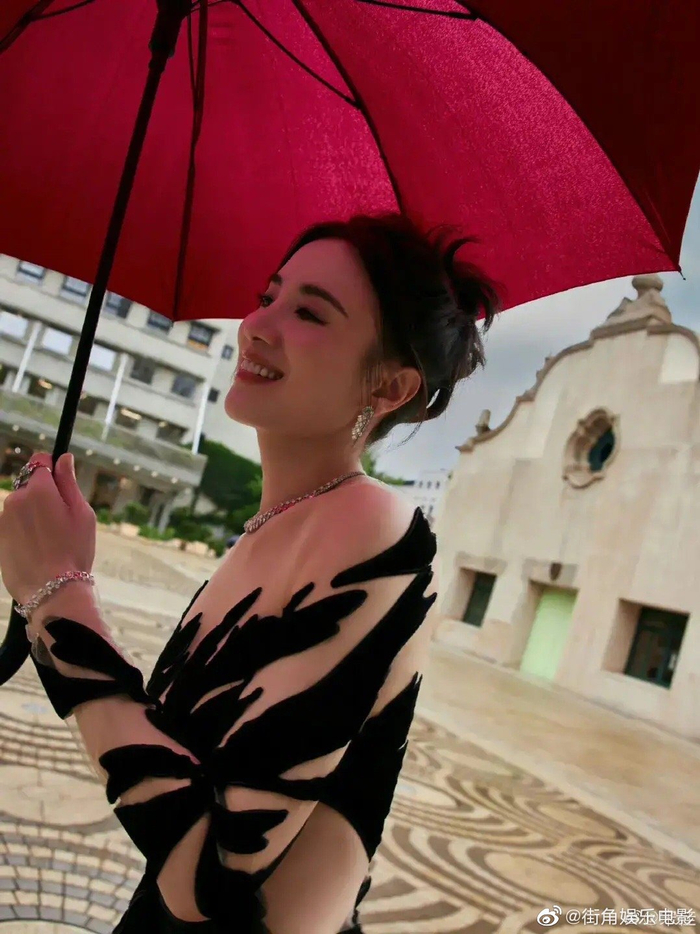 宋佳身高优势凸显气质独树一帜67