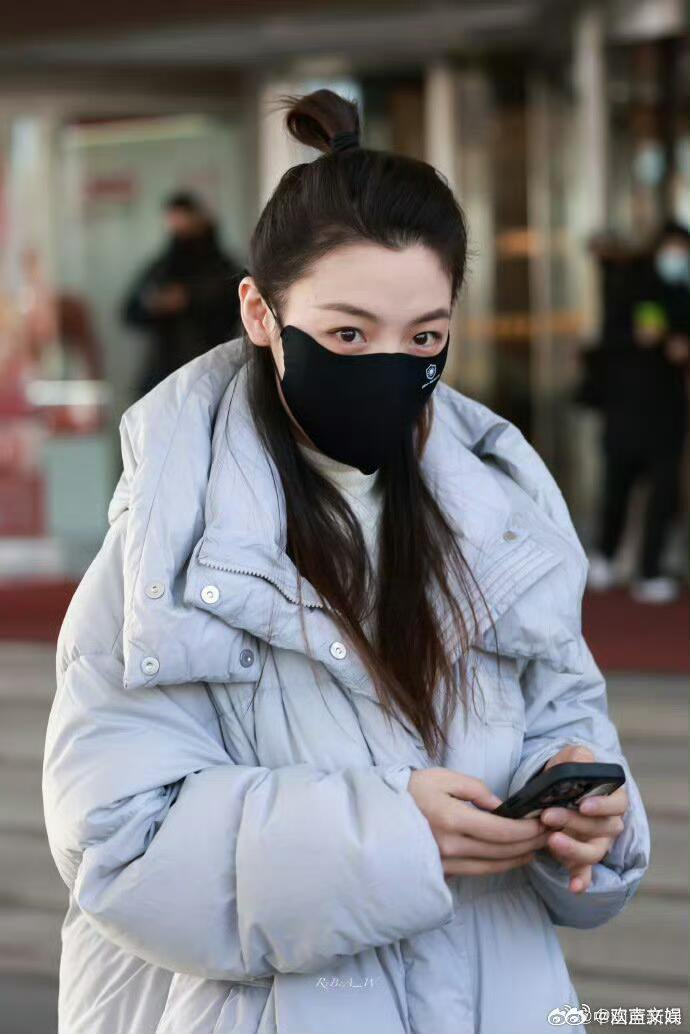 央视春晚第三次第联排的明星:任敏，蒋欣，蒋奇明，许凯，丁禹兮，王安宇…|央视春晚|蒋欣|任敏_新浪新闻
