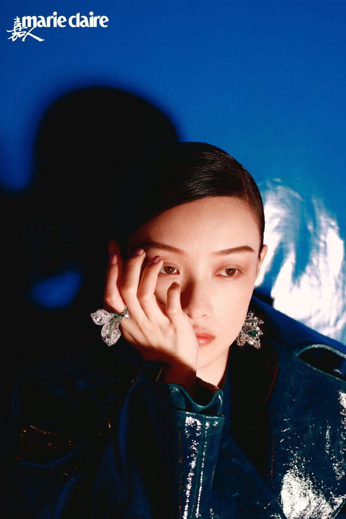 倪妮嘉人七月刊封面曝光倪妮好适合这种艳丽个性的眼妆