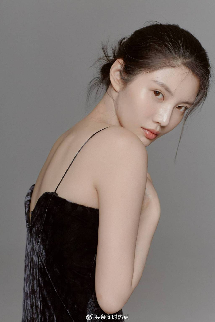 徐冬冬《追龙》《西虹市首富》和刘德华沈腾"打架",带动票房突飞|西虹