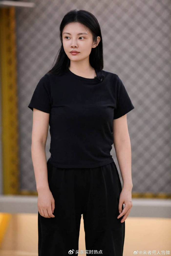 徐冬冬《特工狂花2》上线3天票房破百万,获郝蕾大赞演技