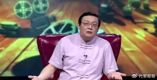 销声匿迹7年的“一代铁嘴”梁宏达,已彻底走上了“不归路”|老梁故事汇|模仿|现场|老梁|节目_新浪新闻