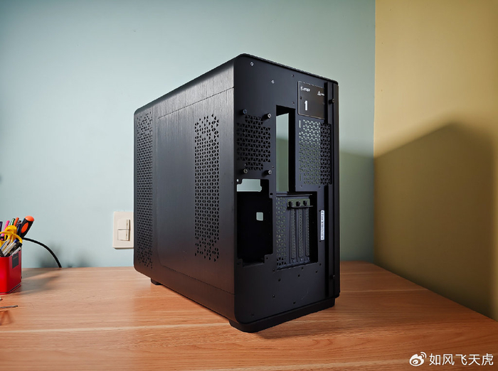 背插技术引领潮流?微星新品机箱 主板震撼评测!