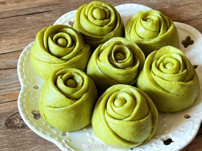 生活的仪式感不需要别人给,自己可以创造!玫瑰花馒头好看又好吃