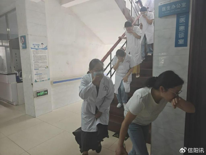 信阳市羊山新区彭家湾乡开展卫生院消防应急演练