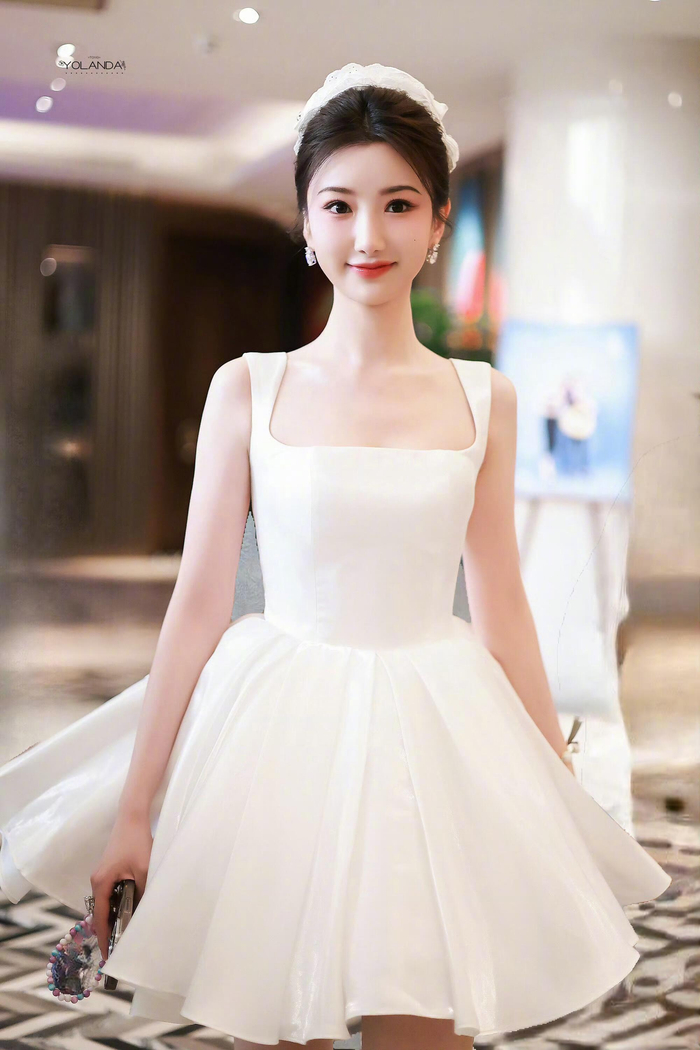 毛晓彤10.10综艺造型 优雅甜美的白天鹅?