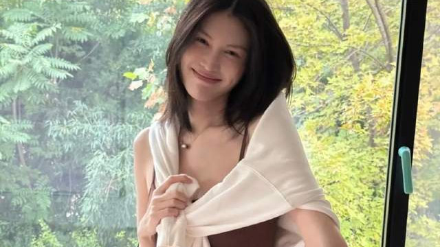 陈伟霆何穗官宣得子未足月，何穗晒产后近照，这恢复速度绝了