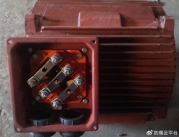 防爆电机接线盒与普通电机接线盒区别