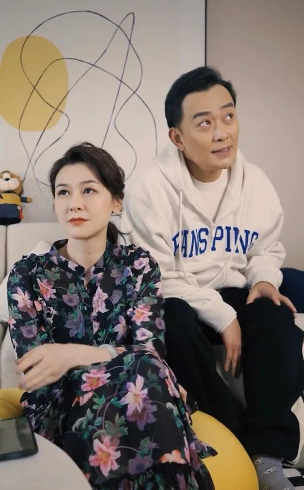 "古装王子"黄海冰:因妻子丁克而离婚,二婚娶娇妻,结果如何?__财经头条