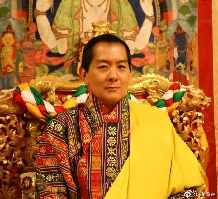 不丹王室全球最复杂的婆媳关系：冰山美人佩玛王后周旋四婆婆之间__财经头条__新浪财经