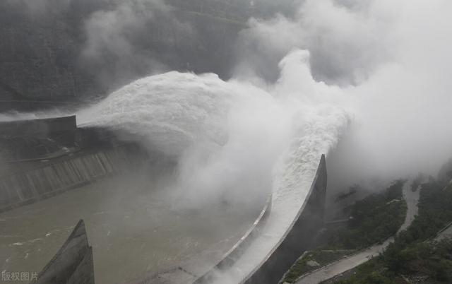 5名中国人被绑架，中资企业控制刚果金70%矿产资源，多重风险凸显-刚果金抢劫中资企业