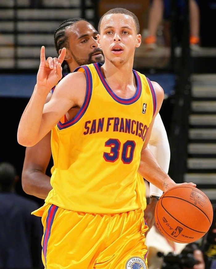 斯蒂芬库里创历史三分纪录虽败犹荣赛后坦言将全力备战下赛季