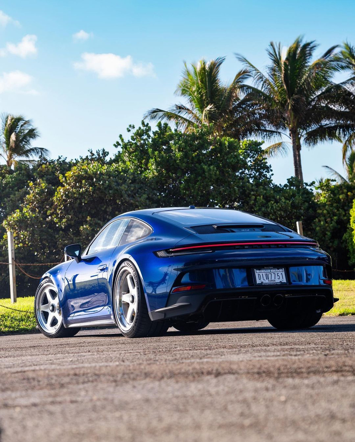 保时捷992gt3touring