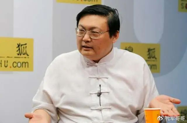 销声匿迹7年的“一代铁嘴”梁宏达,已彻底走上了“不归路”|老梁故事汇|模仿|现场|老梁|节目_新浪新闻