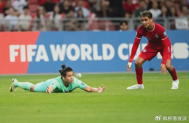 张玉宁真的表现不好吗?虽然没进球,但没有他武磊也难进球!