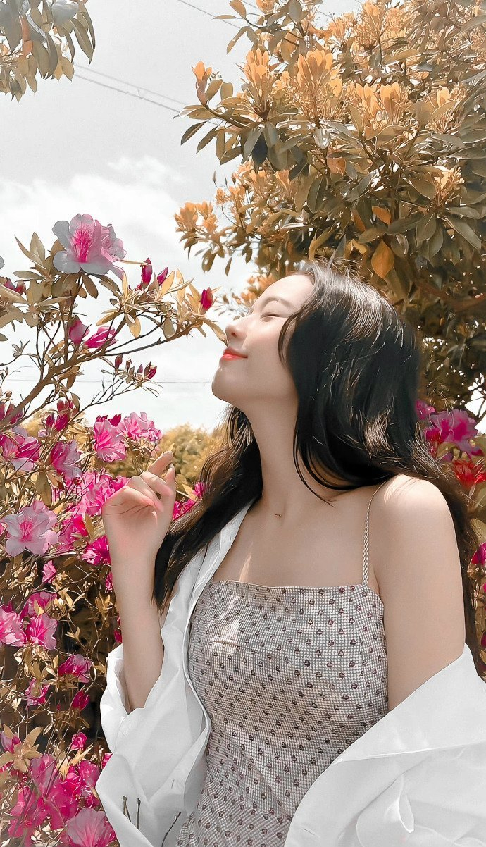 jisoo金智秀__财经头条