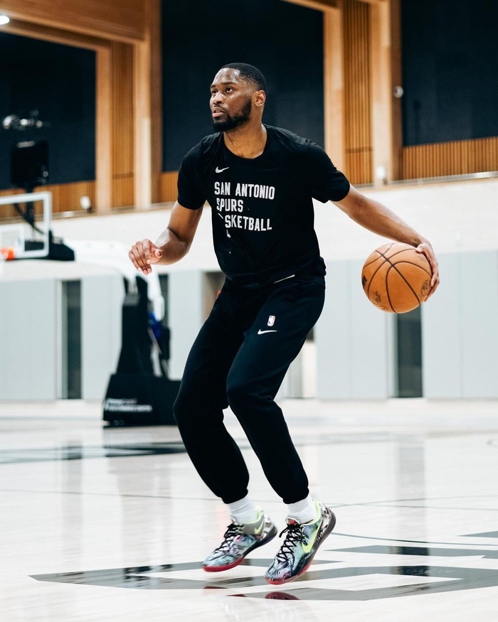 马刺球员布兰纳姆近期训练组图