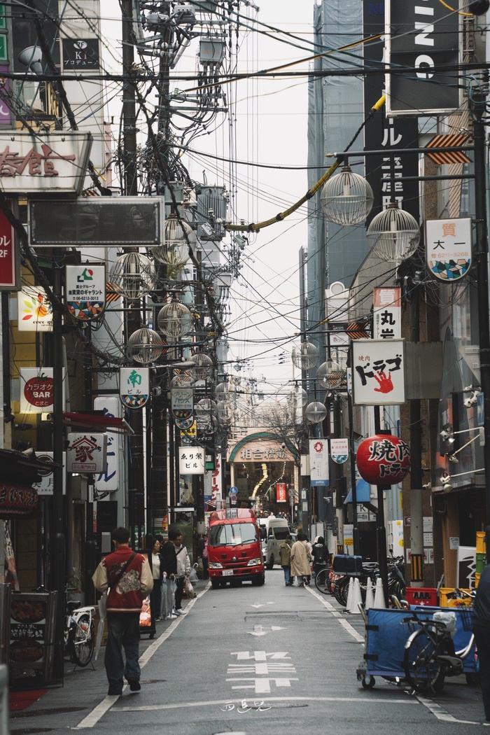 日本街景竖屏壁纸图片