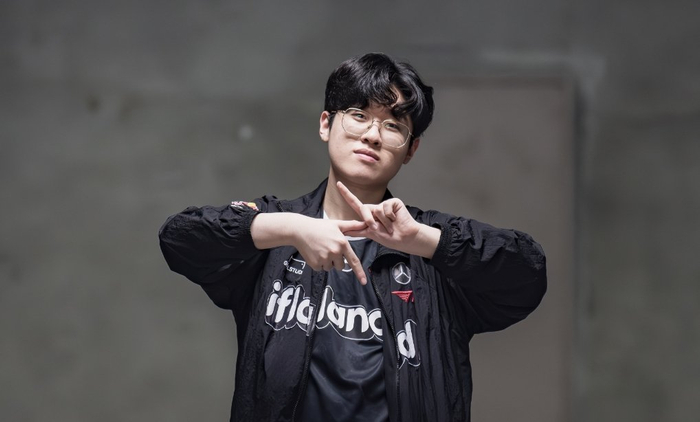 369最团队,zeus发育能力恐怖|选手|发育|半决赛_新浪新闻