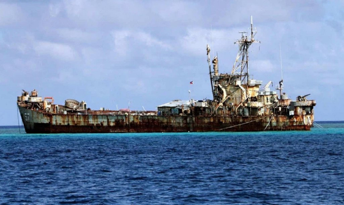 "徐州"舰和539"芜湖"舰,1艘022型导弹快艇以及1艘862"友好"号医疗船