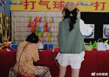 谁懂钟楚曦这样的拍照好搭子有多宝藏！