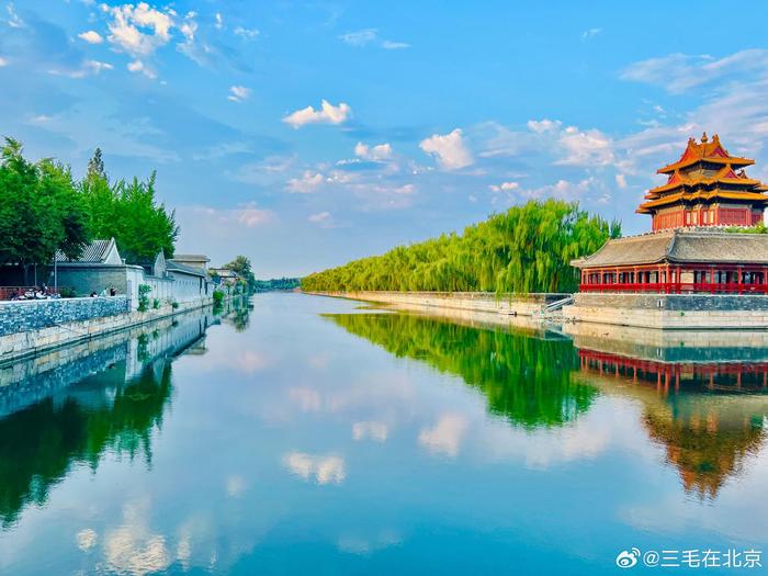 清晨的北京故宫外美景 摄影