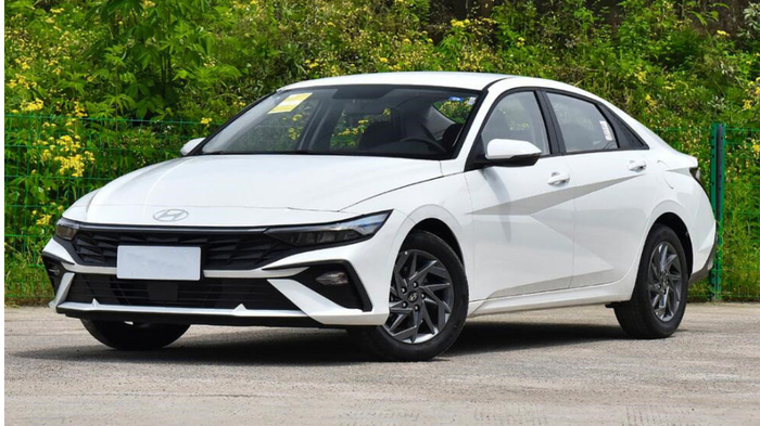 70多岁的父亲，用退休金帮46岁的儿子买车，希望早日找到媳妇