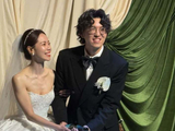屠颖儿子屠衡大婚，与新娘甜蜜同框，父亲屠颖去年意外离世成遗憾