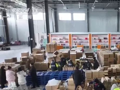 前2个月，超330亿件！快递加“数”跑为畅通经济循环添动力