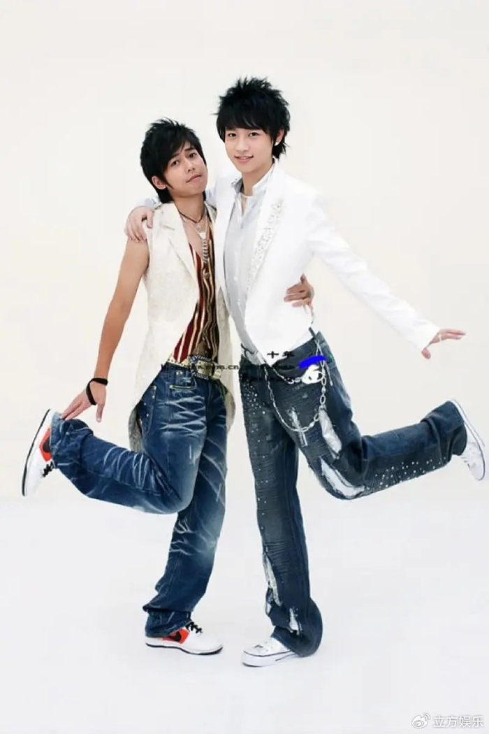 张杰魏晨苏醒陈楚生07年写真曝光 非主流发型吸睛|陈楚生|魏晨|张杰