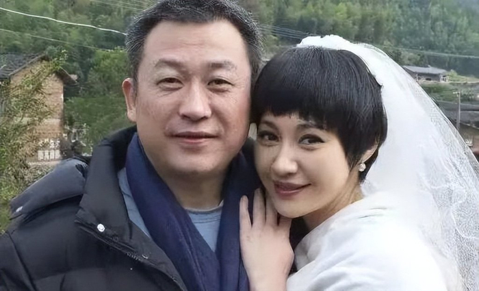 杨雪,最美反派,她的婚姻诠释了一个道理:男人征服女人的是才华|杨雪