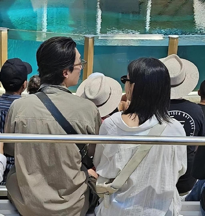 恋爱12年的韩国明星郑敬淏崔秀英悉尼旅行网友他俩感情真好