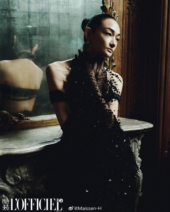 日本超模富永爱登上时装lofficiel四月刊封面亚模顶级表现力舒展的