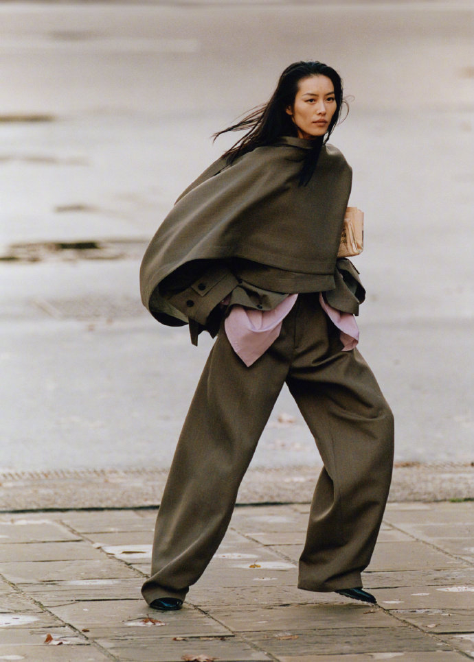 刘雯 📸📸📸 Vogue UK February 2024 英国版二月刊