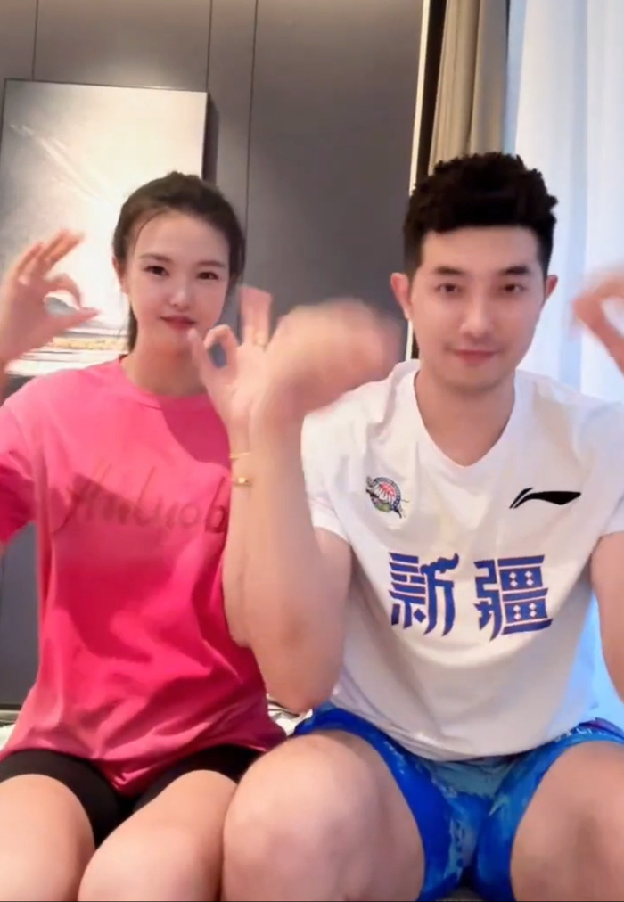 张常宁,吴冠希秀恩爱!