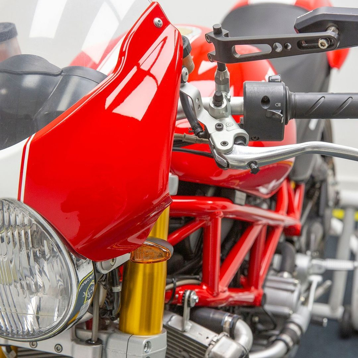 美图赏析丨杜卡迪monsters4rstestastretta