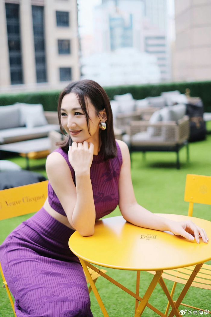 高海宁的可塑性超强相信以后也会带给我们更多的精彩作品呈现