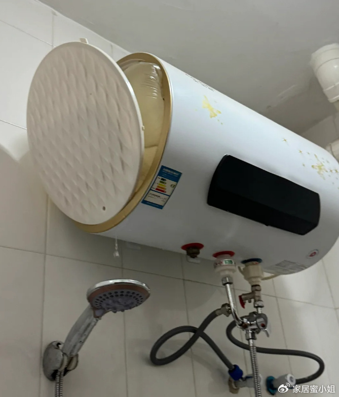 储水式热水器在过去是很多家庭的首选热水设备.