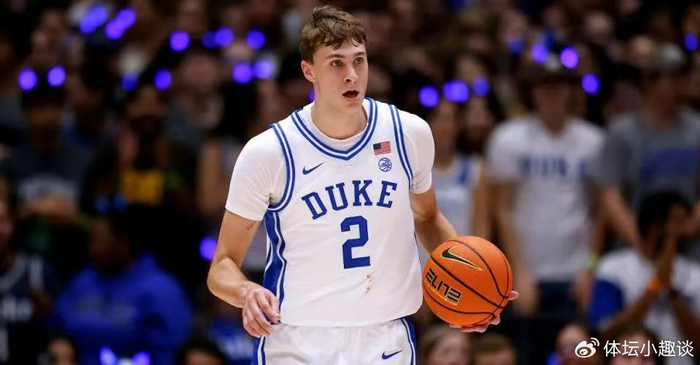 库珀·弗拉格42分惊世表现,打破得分纪录,2025年状元或成定局!|NBA|杜克大学|库珀-弗拉格|锡安-威廉姆森|篮板_新浪体育_新浪新闻