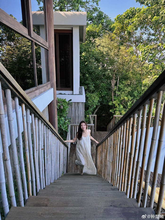 钟楚曦你到底还有多少美照果然在爱人的镜头里是最美的