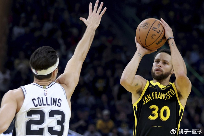 恭喜勇士队库里狂刷3项历史第一两大奇兵更该夸270万底薪淘到宝